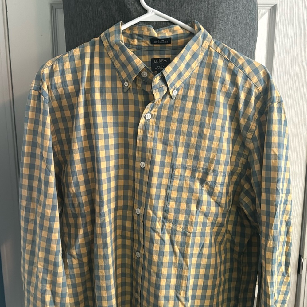Men’s XL  J Crew button down dress shirt (untucked)